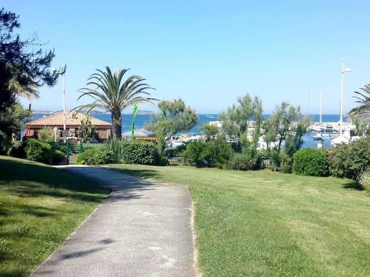 T3 Climatise Avec Wi-Fi, Parking, Piscine Et Tennis - 200 M Des Plages Et Commerces - Fr-1-316-95 Six-Fours-les-Plages Apartamento
